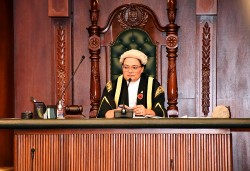 Parliament elects New Speaker and Deputy Speaker